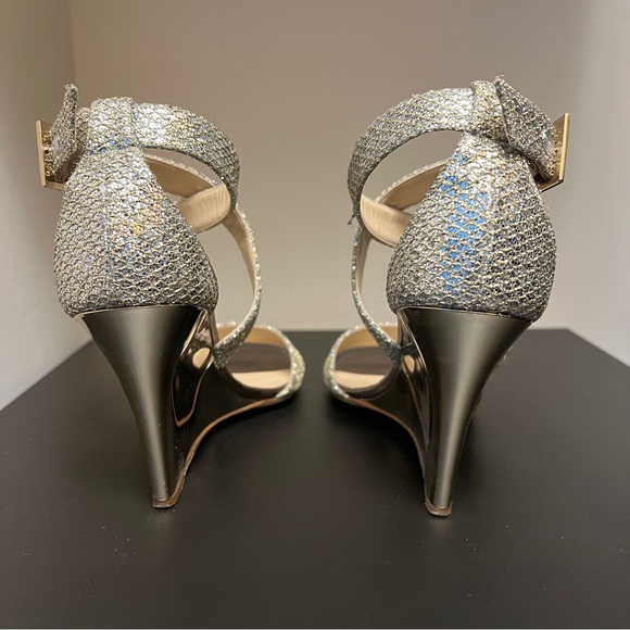 Jimmy Choo 247 Fearne Champagne/Gold Glitter Fabric Wedge Sandal; Size 37.5 - Picture 7 of 10